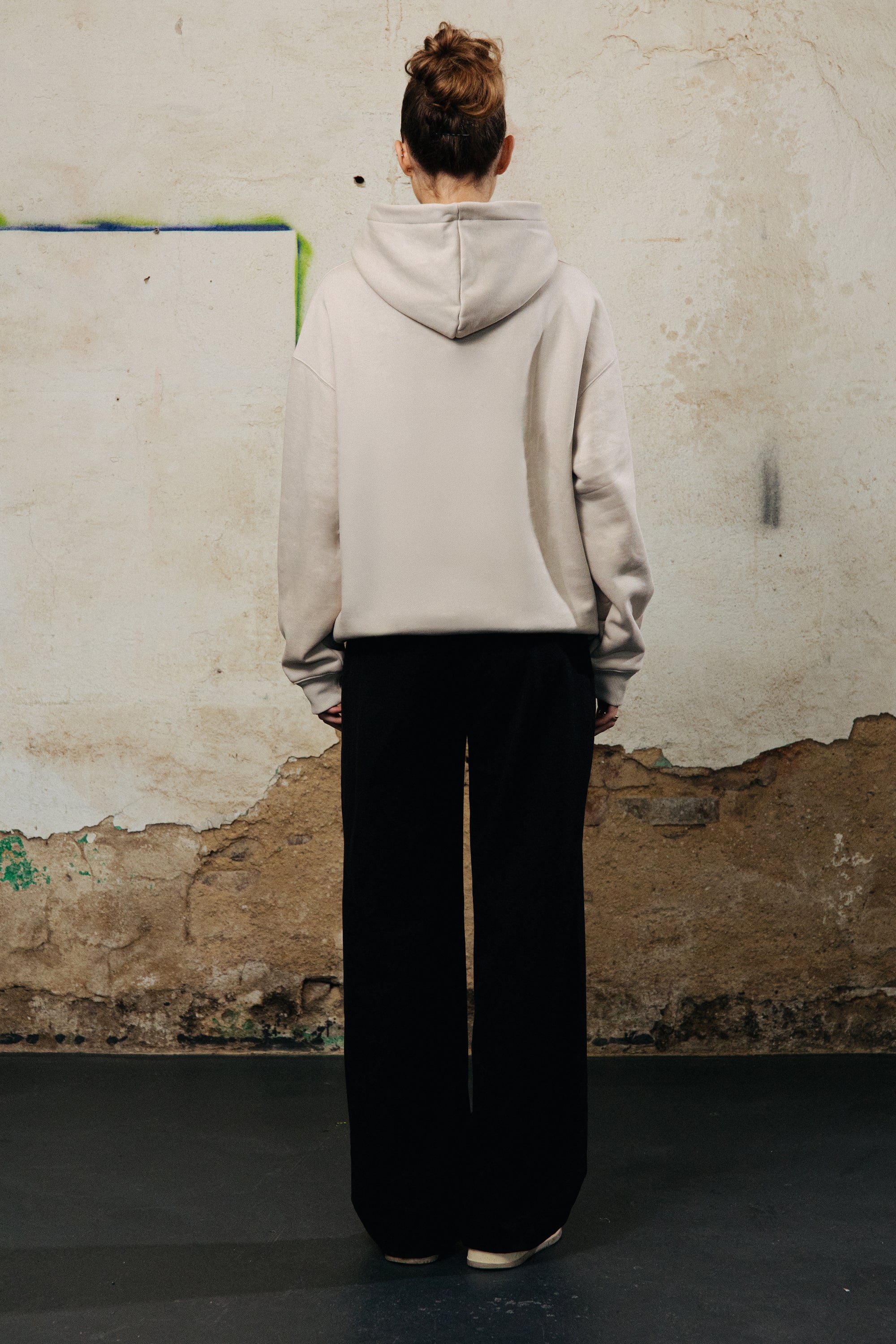 BOXED OS HOODIE x 310825 x BEIGE
