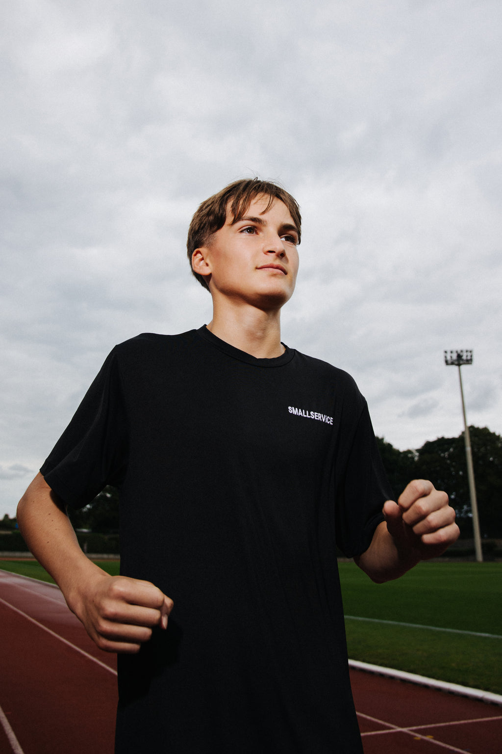 PERFORMANCE TEE x 310825