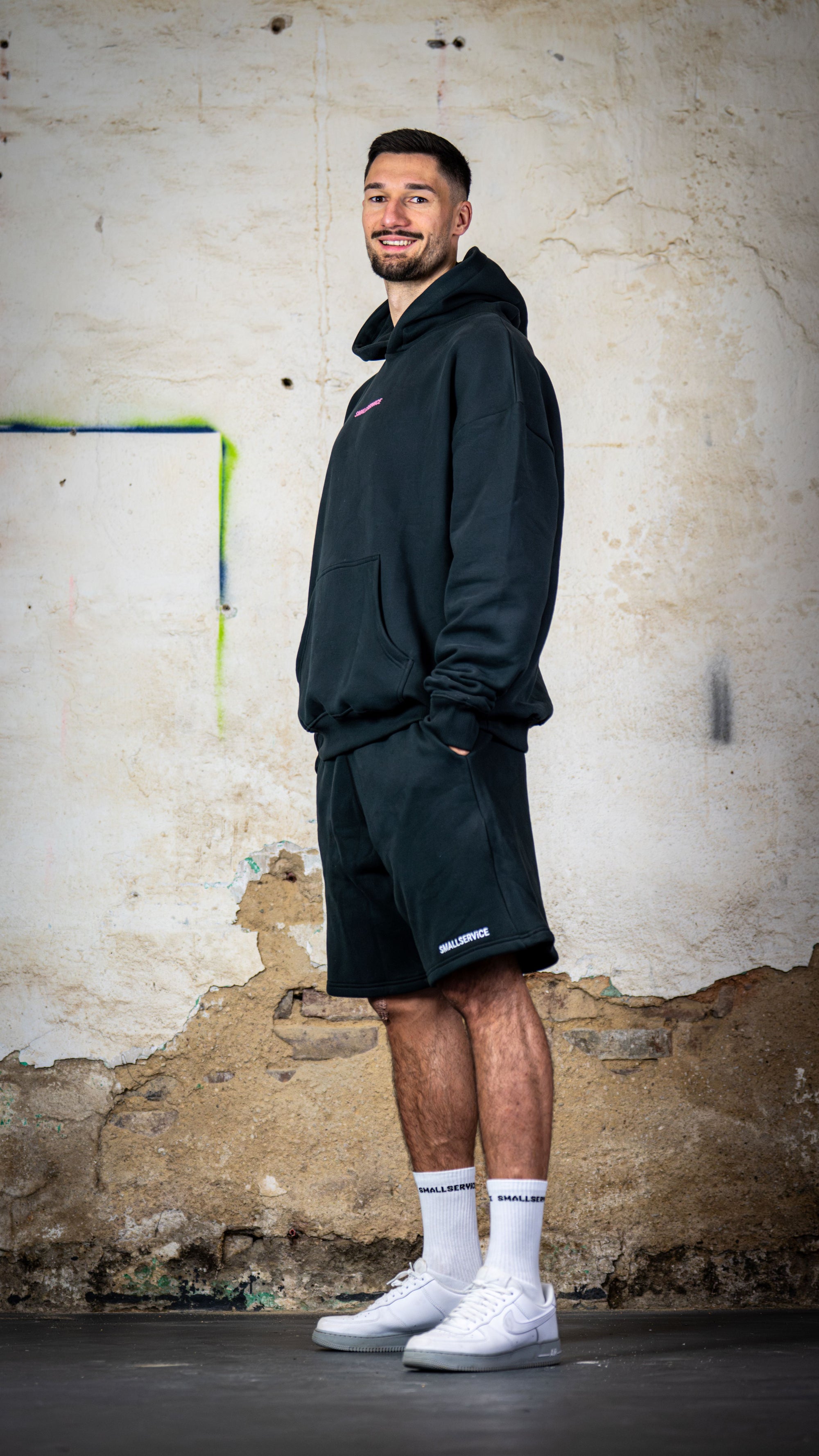 BASIC SHORTS x 31102025