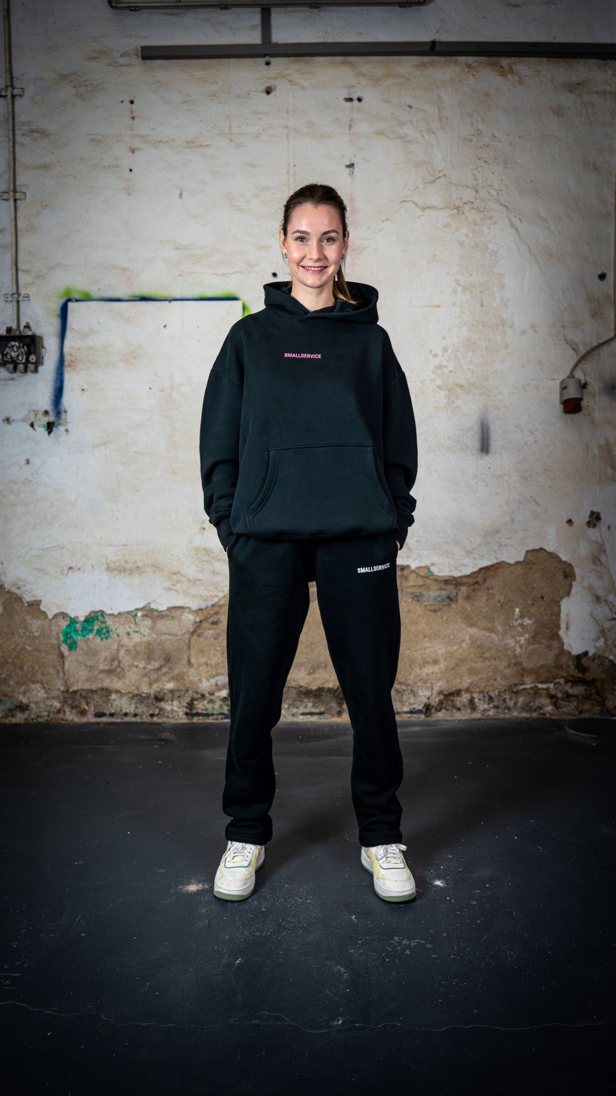 BASIC JOGGER x 31102025